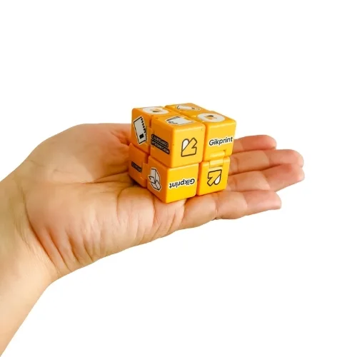 cubo publicitario infinito personalizado para merchandising corporativo