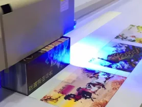 Impresión UVDTF en artículos escolares